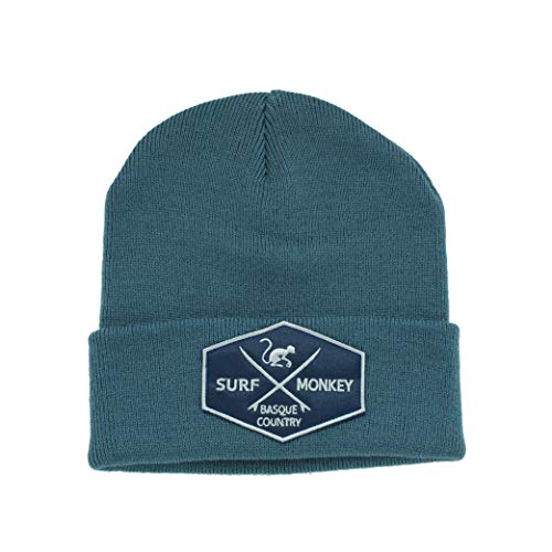 SURF MONKEY Beanie Gorro de Punto Unisex Adulto - Talla única - Gorro Arena - Parche Bordado - Diseño en Punto canalé Surfing The Basque Country (Azul Marinero)