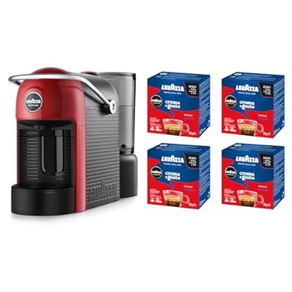 Foto di Lavazza A Modo Mio Jolie Evo, Macchina per Caffè Realizzata con 36% di Plastica Riciclata, Macchina Espresso con 64 Capsule Lavazza A Modo Mio Crema e Gusto Classico Incluse, Rossa