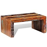 Construction robuste et durable grâce à l'utilisation de bois recyclé de différents types de bois.