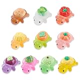 Conception unique: cette décoration de tortue miniature en résine mélange ingénieusement d'adorables figurines de tortue avec des motifs de fruits et légumes frais, chaque tortue présente une carapace distinctive fabriquée à partir de matériaux vibrants, devenant instantanément un point focal visuel.