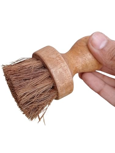 Image of Pack of 4 Natural Coir Tawa Brush for Spreading Oil /Coir Pan Cleaning Brush /Coconut Fibre and Seasoned Mango Wood 9CM Length