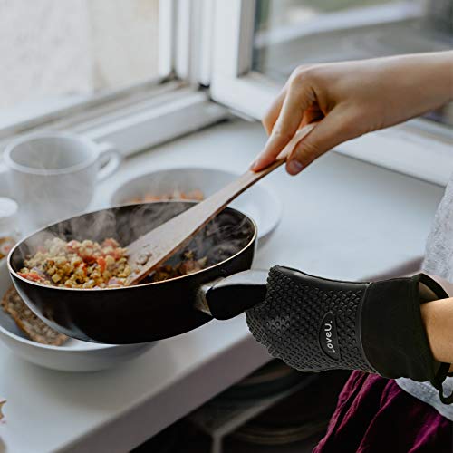 Image of Kitchen Oven Gloves - Dual-Layer Heat Resistant Grilling Gloves, Silicone Oven Mitts with 5 Fingers, Waterproof Non-Slip Pot Holder for Barbecue, Cooking, Baking (Black Long)