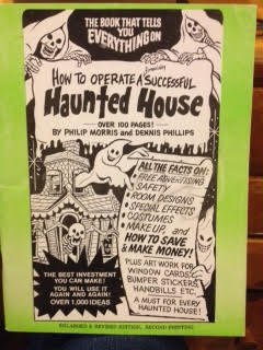 Paperback How to Operate a Successful Haunted House Book