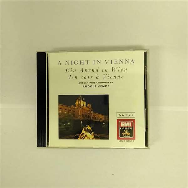 Night in Vienna [Audio CD] Strauss, J.