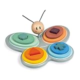 CARACTÉRISTIQUES : Un support papillon en bois et en contreplaqué, avec une tête sur ressort avec des antennes en tissu. La tête du papillon ainsi que les pièces du puzzle de ses ailes sont peintes avec de la peinture à l’eau. Les 4 ailes du papillon comportent 12 pièces de puzzle avec 4 formes différentes : triangle, croix, hexagone et carré.