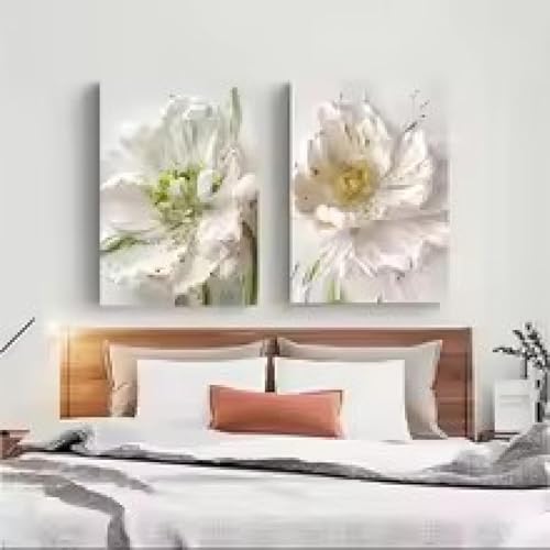 Peinture fleurs blanches grand format pour habiller un mur vide de salon