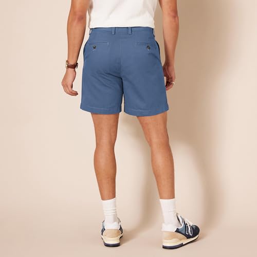 Image of Amazon Essentials Men's Classic-Fit 7 inch Chino Shorts