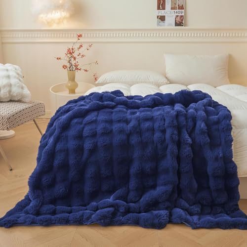 LIFEREVO Fluffy Faux Rabbit Fur Bubble Blanket, Plush Shaggy Throw