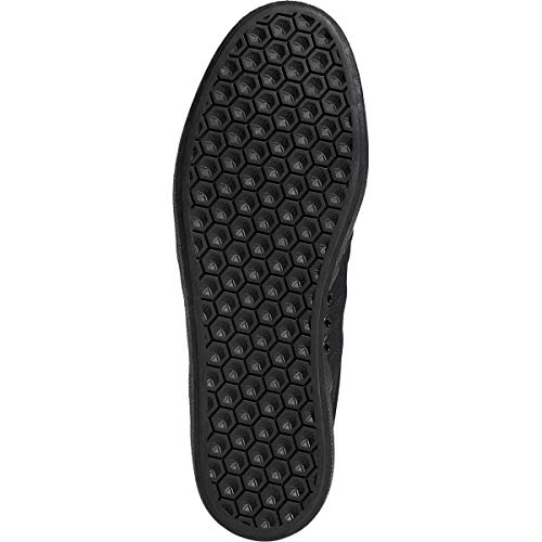 Image of adidas Originals Men's 3MC Regular Fit Lifestyle Skate Inspired Sneakers Shoes, black /black /grey, 7.5 M US