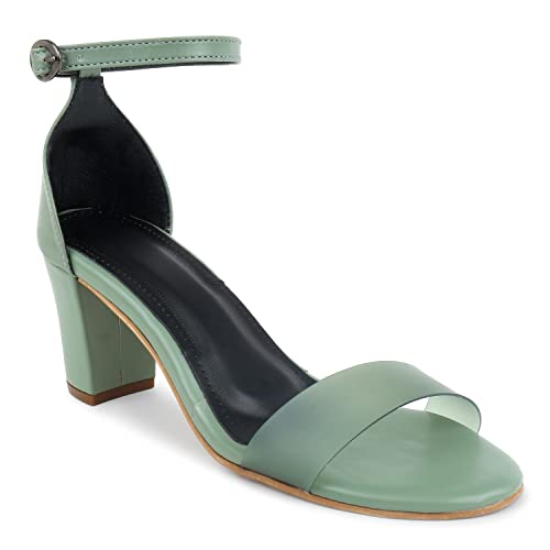 Image of Comfort Meets Style: Women's Sandals for All-Day Wear