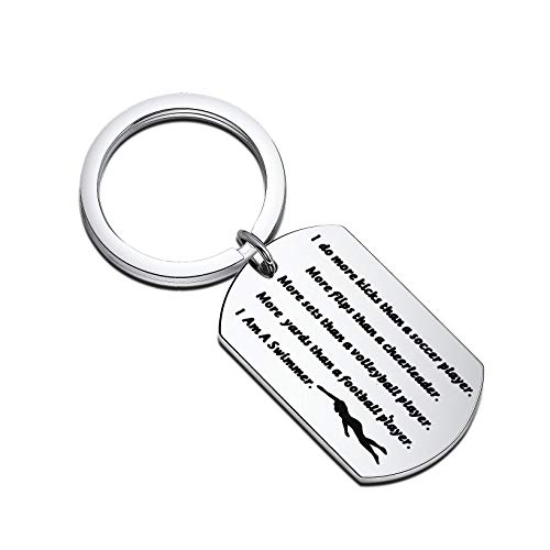 Llavero de natación con texto en inglés 'I Do More Kicks Than A Soccer Player More Flips Than A...