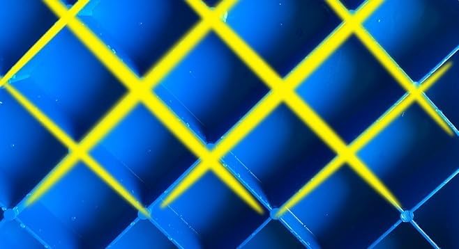 Stackable Plastic Pallets, Moisture-Proof Warehouse Pads, Modular Platform for Cartons, Oil Drums & Buckets - 11.8x15.7x4.7in Heavy-Duty Storage Solution