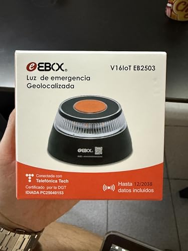 Baliza V16 para evitar accidentes en carretera con imán e impermeable IP54 2