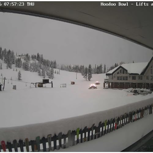 Oregon winter rec season finally underway, storm damage closures, best stories of 2025