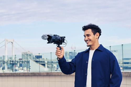 Sony Alpha 6400 | Appareil Photo Numérique Hybride APS-C (24, 2 MP, AF en 0.02s, Suivi des Yeux, 4K HLG, Ecran Selfie Vlogging)