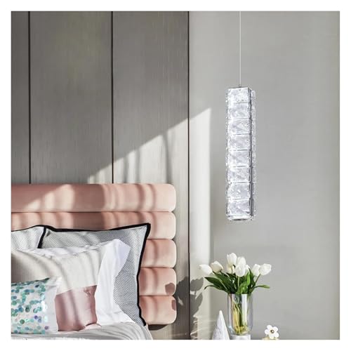 Luminaire suspendu vertical en cristal pour une ambiance de chambre cosy