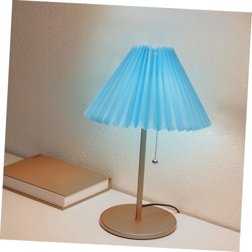 Pantalla plisada de tela delicada para difuminar la luz con elegancia 4