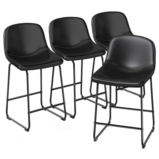 TAVR Set of 4 Faux Leather Chairs