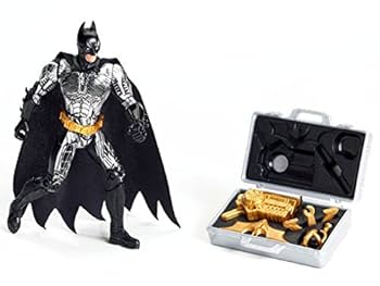 バットマンビギンズ 6インチ ベーシックフィギュア バトルギア Amazon.co.jp: 『バットマン ビギンズ』 5インチ ベーシック
