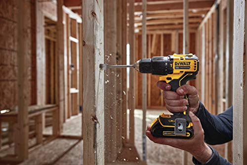 DEWALT DCK279C2 Combo Kit - Image 8