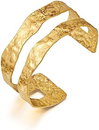 DesignB London hammered chunky cuff bracelet in gold | ASOS