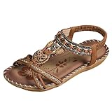 Sa construction légère garantit une sensation de légèreté sans aucune pression sur les pieds. Elles se plient facilement dans un sac à dos pour les voyages d'affaires ou les vacances, vous permettant de passer à un mode de voyage confortable en un clin d'œil. Elles sont le compagnon idéal pour les escapades estivales et les vacances à la mer.
