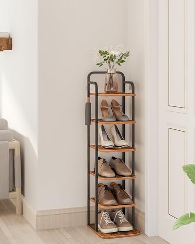 Hzuaneri Scarpiera verticale, scarpiera a 6 livelli, Scaffale Portascarpe, scarpiera salvaspazio, 2 Ganci, 30 x 26,5 x 101 cm, per Ingresso, Soggiorno, Camera da Letto, Marrone Rustico e Nero SR04201B