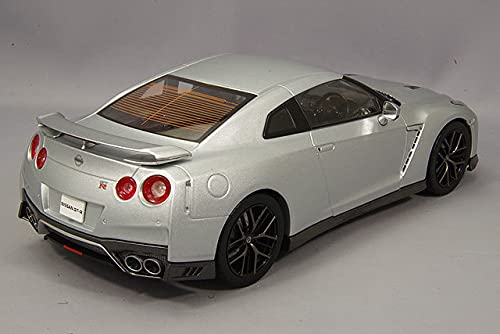 日産 GT-R 2017 アルティメイトメタルシルバー Zakka-002 First18/First18 Nissan GT-R 2017 Ultimate Metal Silver 1/18