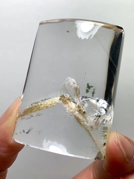 Amazon.co.jp: 特選！虹入り！貫入水晶入り！宝石質ホワイトファントム  