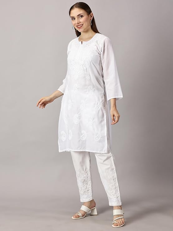 Image of FCH, Fashionable Chikan Handikraft Women's Cotton Lucknowi Chikankari Printed Straight Kurta for Regular Wear Girls Flared Kurta