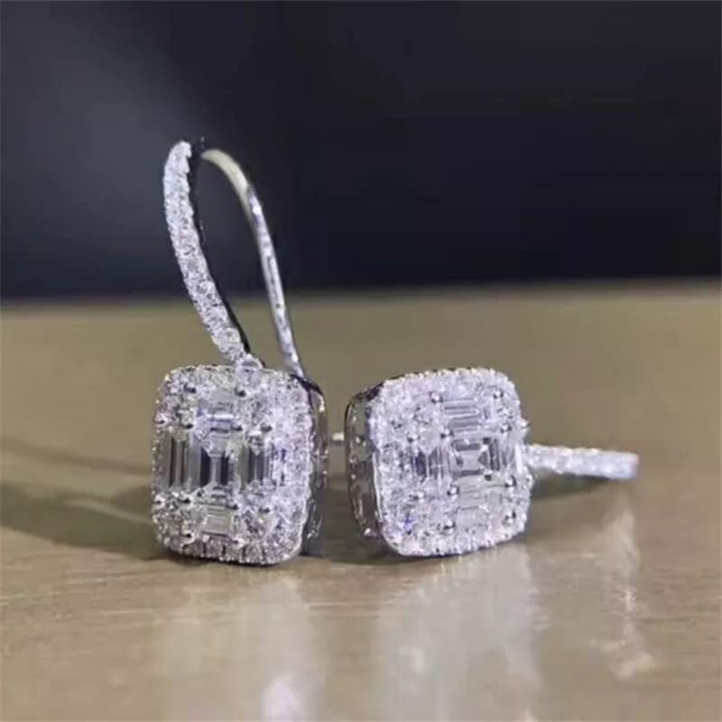 Boucles d'oreilles pendantes pour femmes comme bijoux de mariage élégants