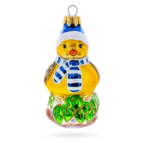 Pájaro de cristal invernal con gorro para llenar de magia tu hogar 2