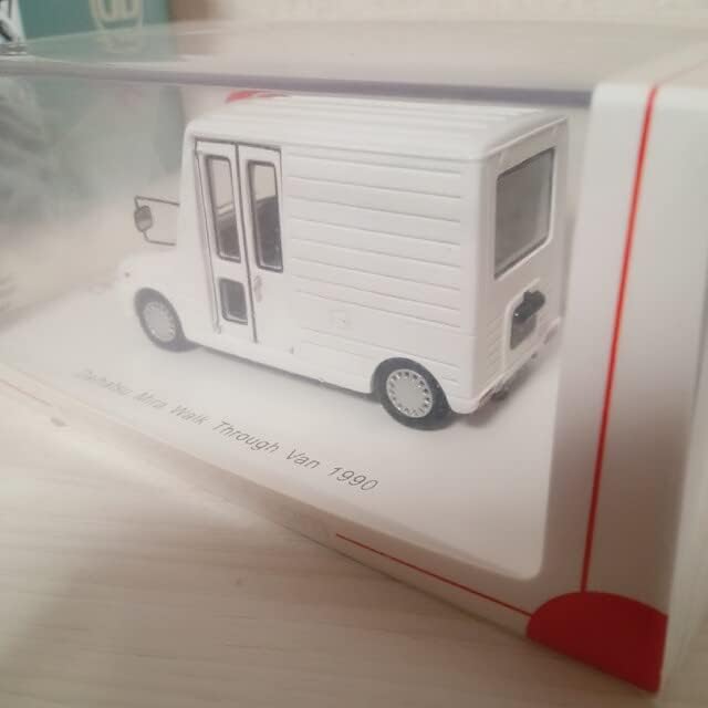 Miniatura 7 de Mini Car 143 Daihatsu Mira 1990