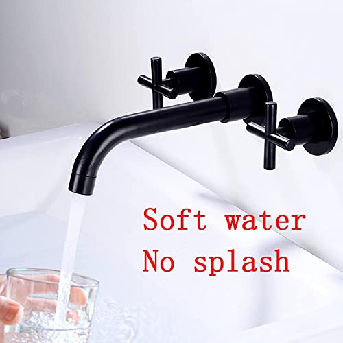 Robinet d'évier mural à double commande pour optimiser le lavabo