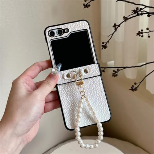 Coque Galaxy Z Flip6 en cuir nacré rigide avec chaîne en perles amovible