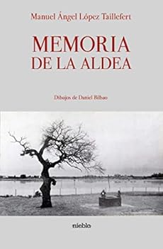 Paperback Memoria de la Aldea [Spanish] Book