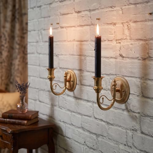 Candelabros de pared de hierro para iluminar dormitorios sin ocupar espacio 7