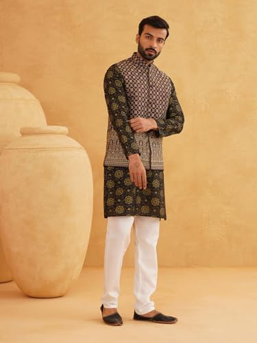 Image of Sojanya (Since 1958 Men'S Silk Blend Kurta Pyjama & Nehru Jacket Combo