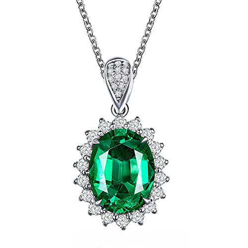 Collier émeraude et fleur de moissanite cadeau idéal pour femme