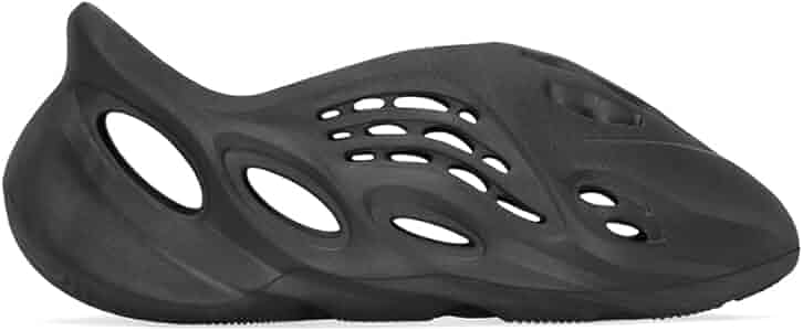 Amazon.com | adidas Mens Yeezy Foam Runner HP8739 Onyx