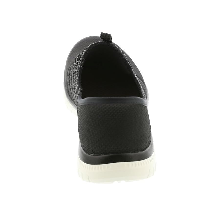 0626　BK Amazon.com | Skechers Women's Sneaker, Black, 6 | Fashion