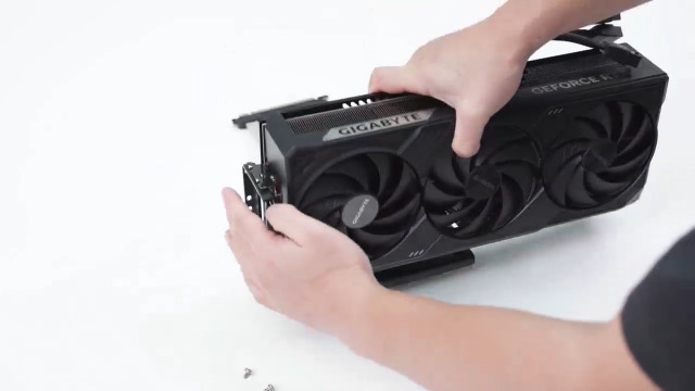 Lian Li lanceert multidirectionele verticale GPU-montagebeugel met PCIe
