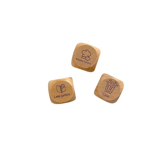 TwinToss Juego de Mesa 3 Dados para Parejas, con Actividades Divertidas y Comida, Hecho Artesanalmente con Madera, Mejores Regalos Originales para Pareja