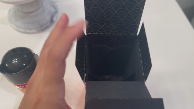 Watch Unboxing and First Spray of Prada Candy on Amazon Live