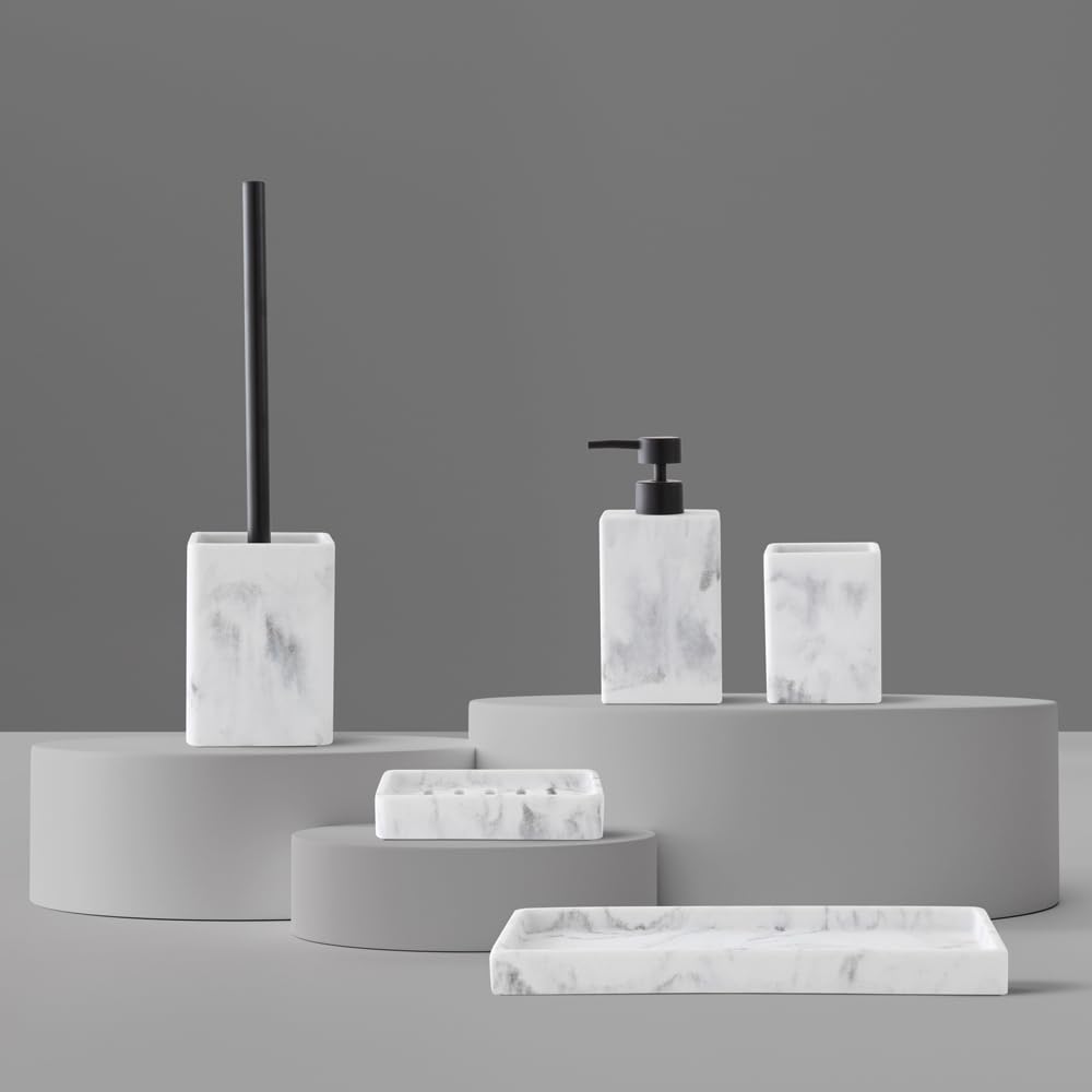 Set Accessori Bagno 2 Pezzi Con Dispenser Sapone Liquido E Bicchiere Porta Spazzolini In Poliresina Effetto Marmo Bianco Della Linea Marmo