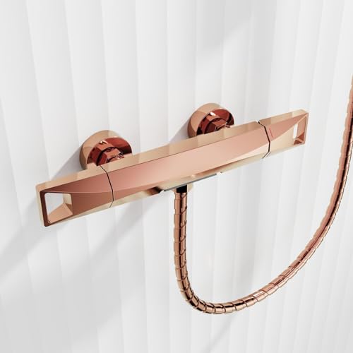 Mitigeur de bain cascade or brossé design élégant avec douchette