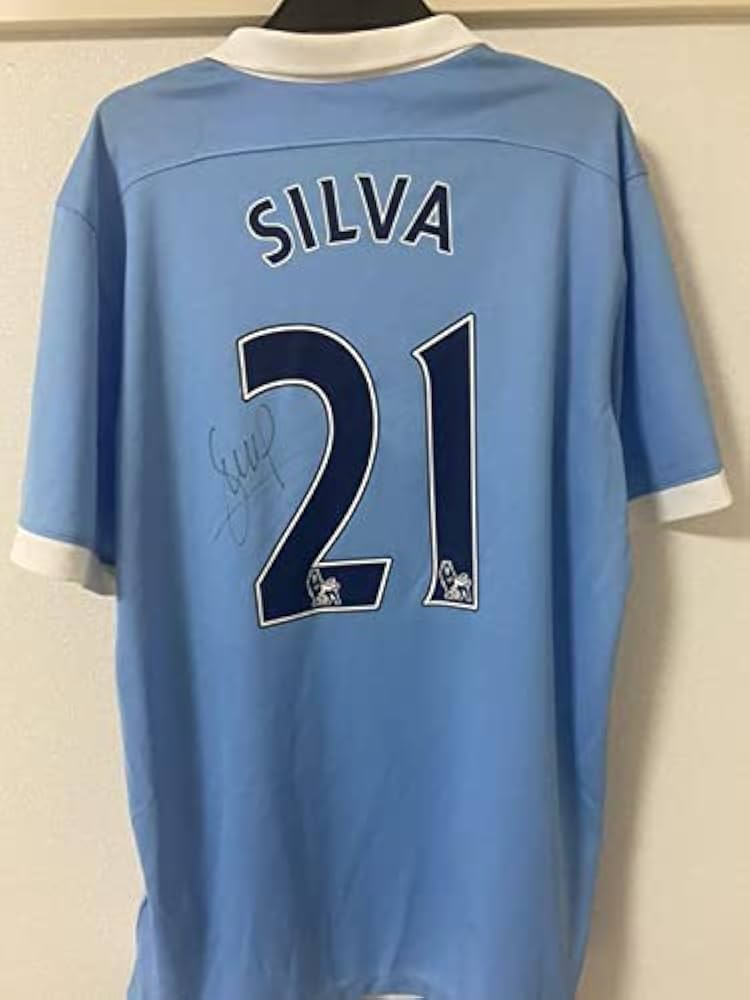 ダビドシルバ　サイン入り　ユニフォーム ダビド・シルバ 直筆サイン入りユニフォーム(マンチェスター
