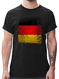 germany football shirt history Eine tolle Überraschung für Väter: Das Rundhals T-Shirt ist die perfekte Geschenkidee zum Geburtstag, Vatertag oder Weihnachten für den eigenen Mann, einen Freund oder den Papa