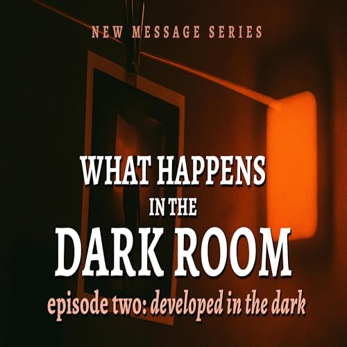 『What Happens In the Dark Room. Developed in the Dark』のカバーアート