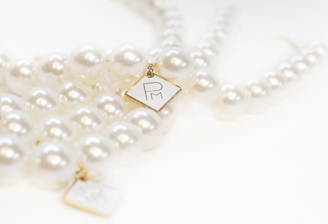 Pooch Mode Dog Pearl Necklace with Charm (X-Small)